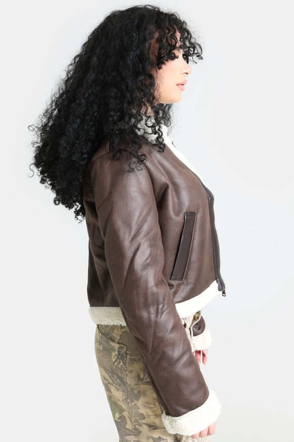 Image sur Veste courte mouton retourné