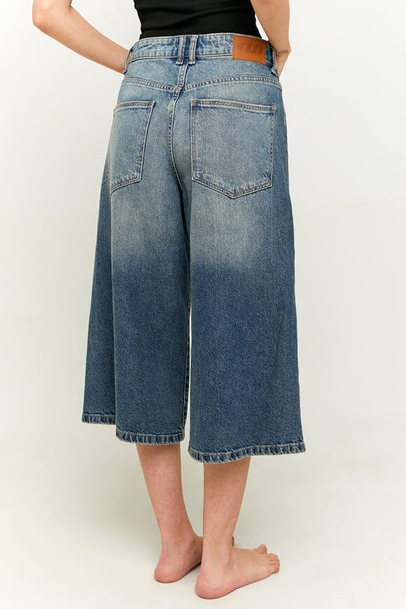 Bild von Baggy Fit Jeansshort