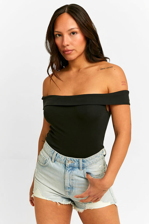 Bild von Off Shoulder Crop Top