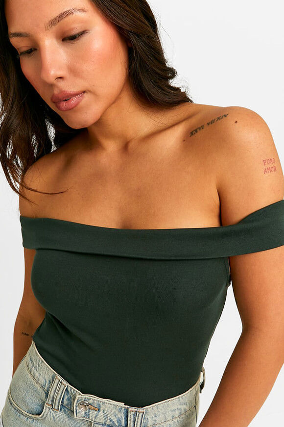 Bild von Off Shoulder Crop Top