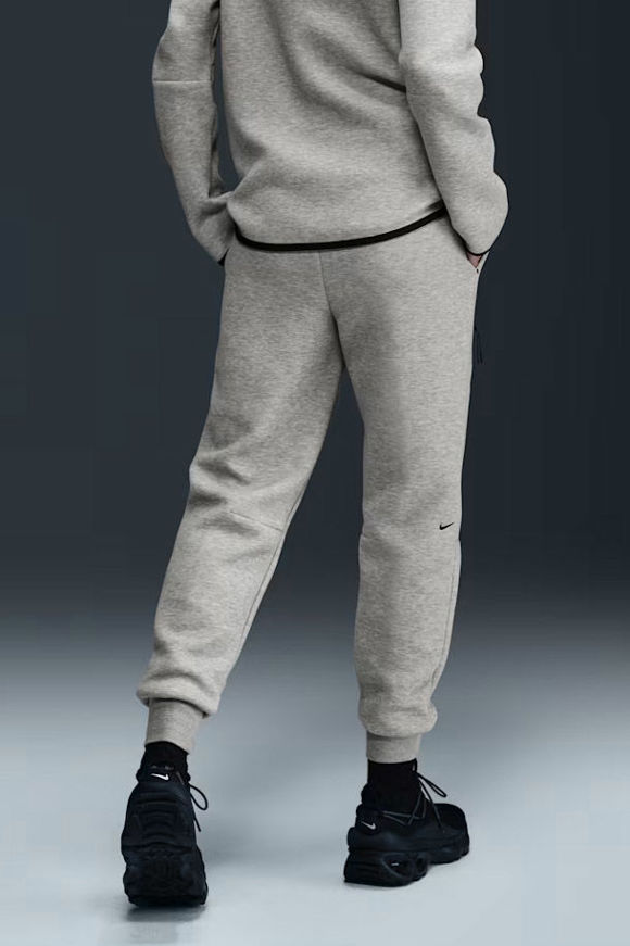 Image sur Sportswear Tech Fleece pantalon en sweat