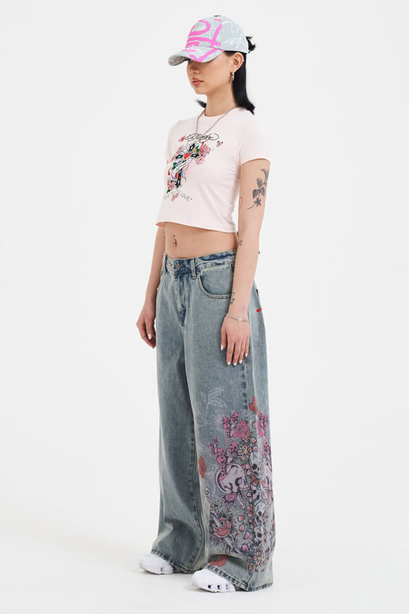 Bild von Love Is True Crop T-Shirt
