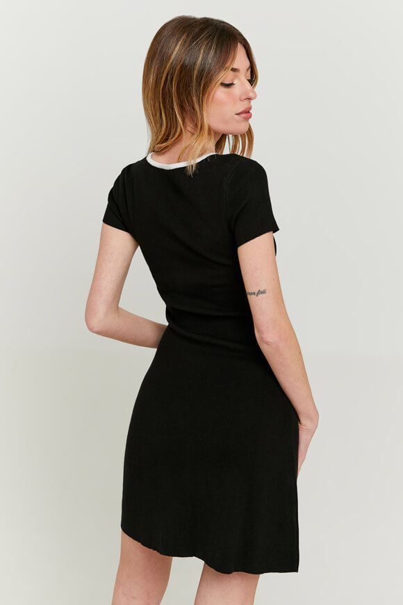 Bild von Geripptes Strick-Minikleid