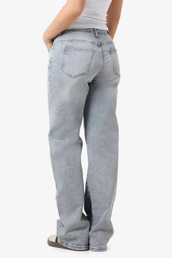 Bild von NMYOLANDA Straight Fit Jeans L32