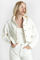 Image de Jeansjacke mit Lochmuster