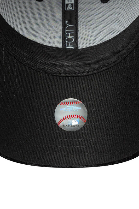 Image sur Casquette 9forty en velours / strapback