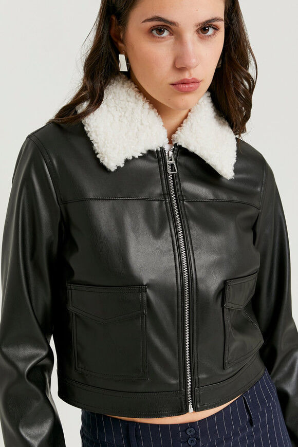 Image sur Crop Kunstlederjacke
