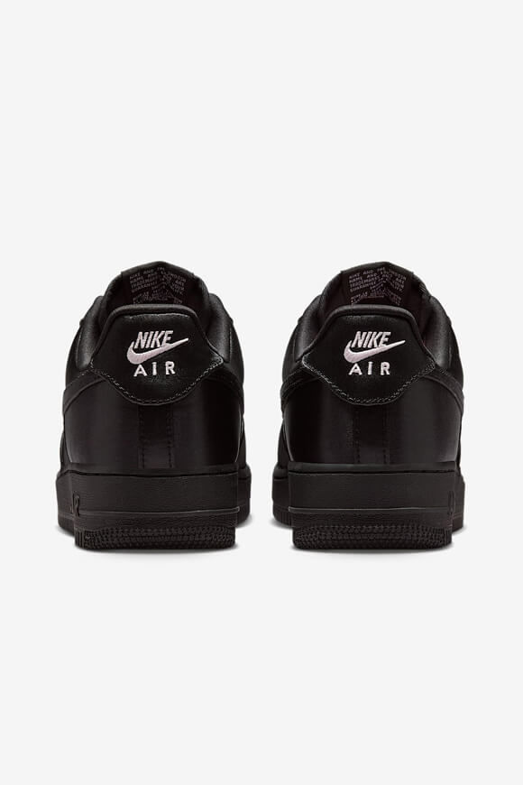 Image sur Air Force 1 '07 LV8 Satin Sneaker