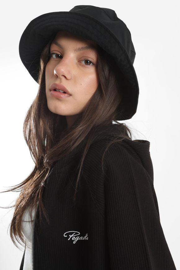 Image sur Strukturierte Trainingsjacke