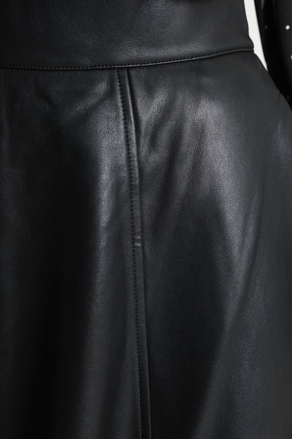 Bild von Daphne Kunstleder Midirock