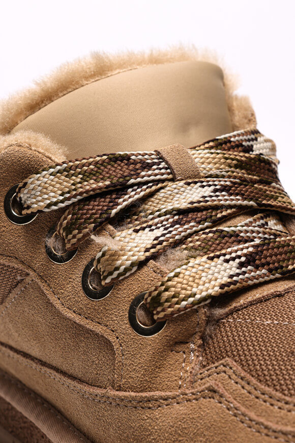 Image sur Sneaker gefüttert