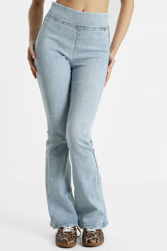 Bild von Flared Fit Jeans
