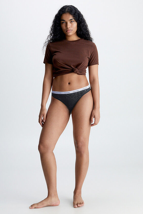 Image sur String en dentelle