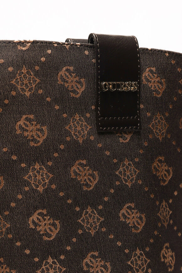 Image sur Yannis bottes