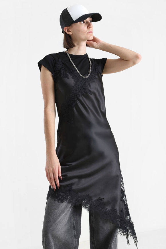 Bild von Asymmetrisches Satinkleid