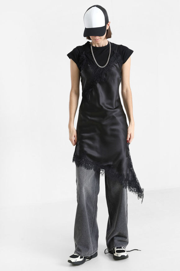 Bild von Asymmetrisches Satinkleid