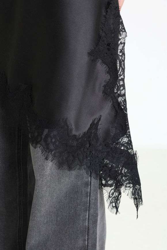 Bild von Asymmetrisches Satinkleid