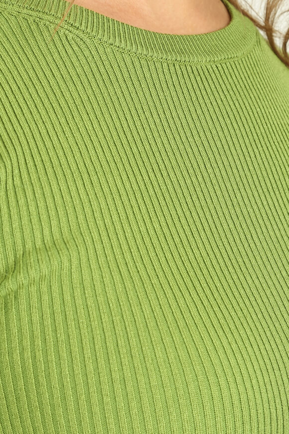 Image sur Pull court en tricot côtelé