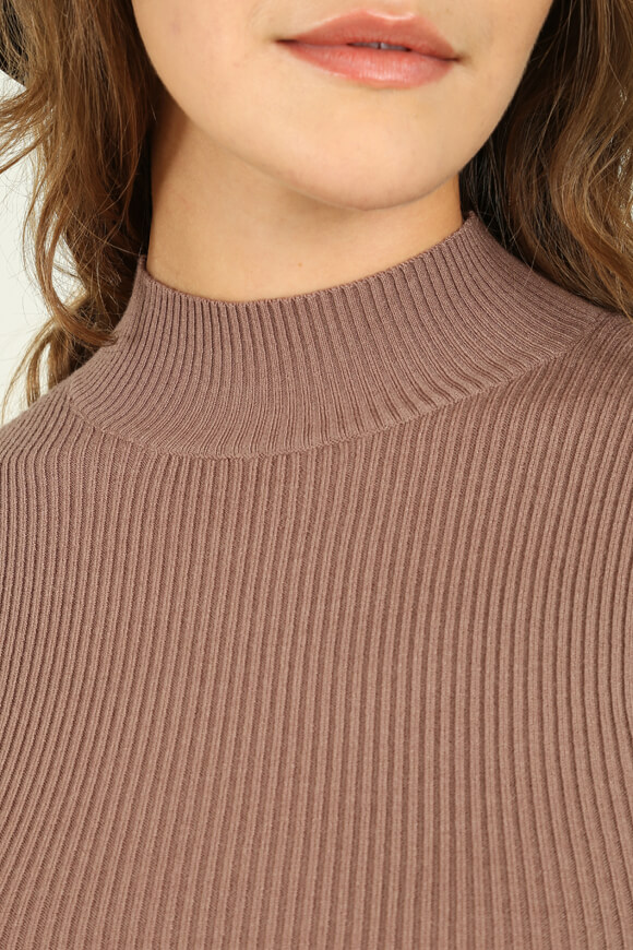 Image sur Pull en tricot fin côtelé