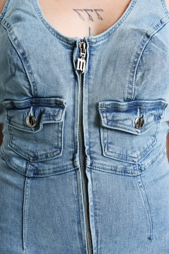 Image sur Combinaison longue en jean