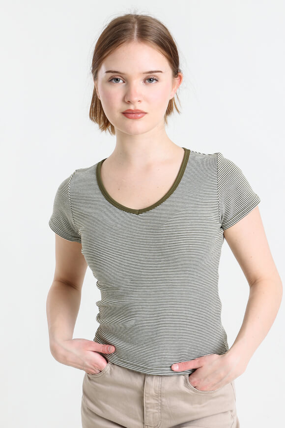 Ruby Crop T-Shirt Olive + Offwhite