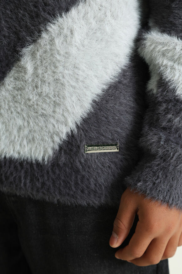 Bild von Hairy Strickpullover