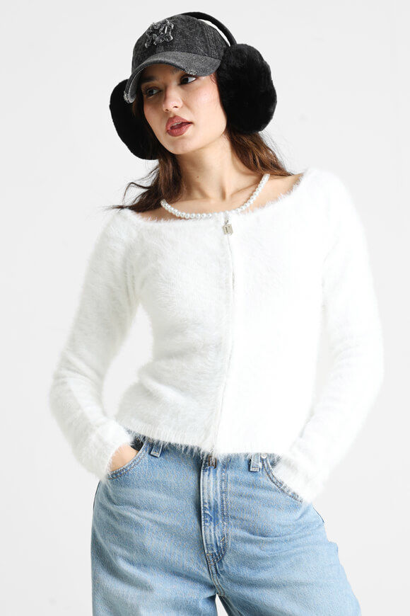 Image sur Pull off shoulder en tricot poilu