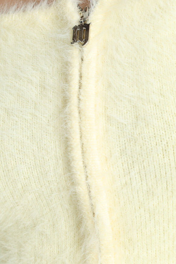 Bild von Off Shoulder Hairy Strickpullover