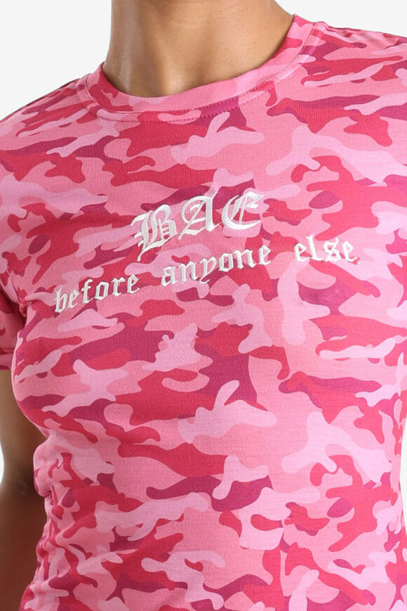 Bild von T-Shirt