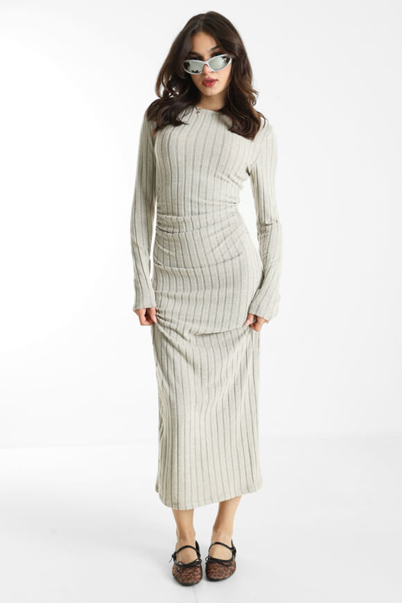 Image sur Geripptes Strickmaxikleid