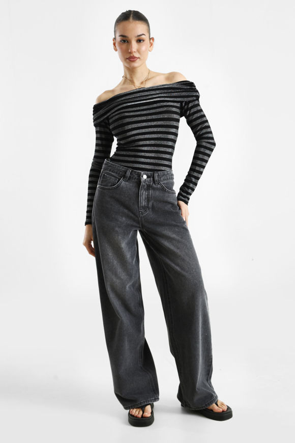 Bild von Off Shoulder Glitzer Langarmshirt